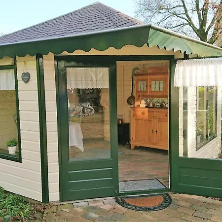 De Kleine Vos Bed & Breakfast 3*