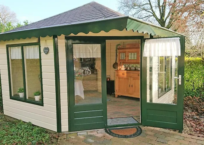 De Kleine Vos Bed and breakfast 3*